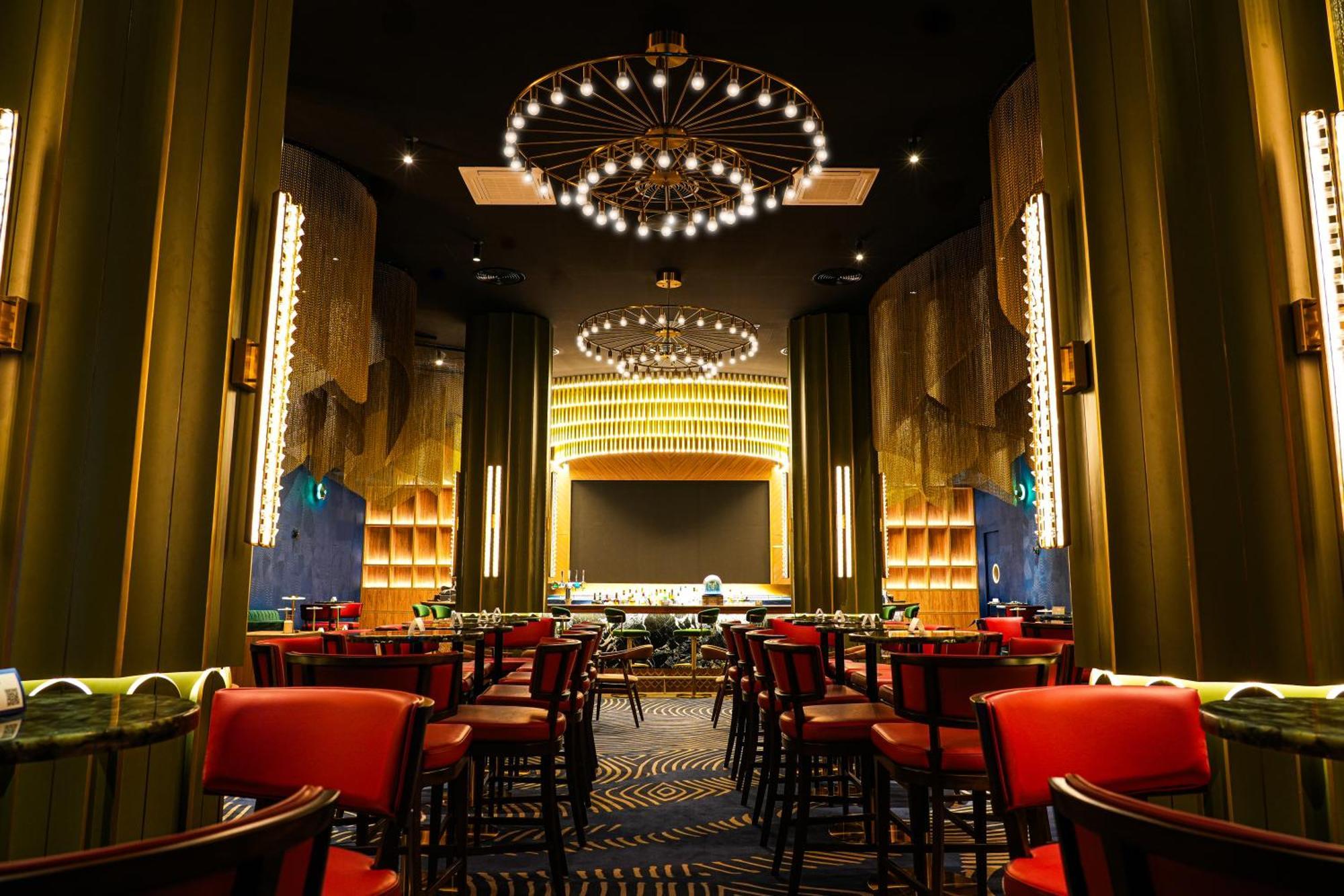 Novotel World Trade Centre 4*