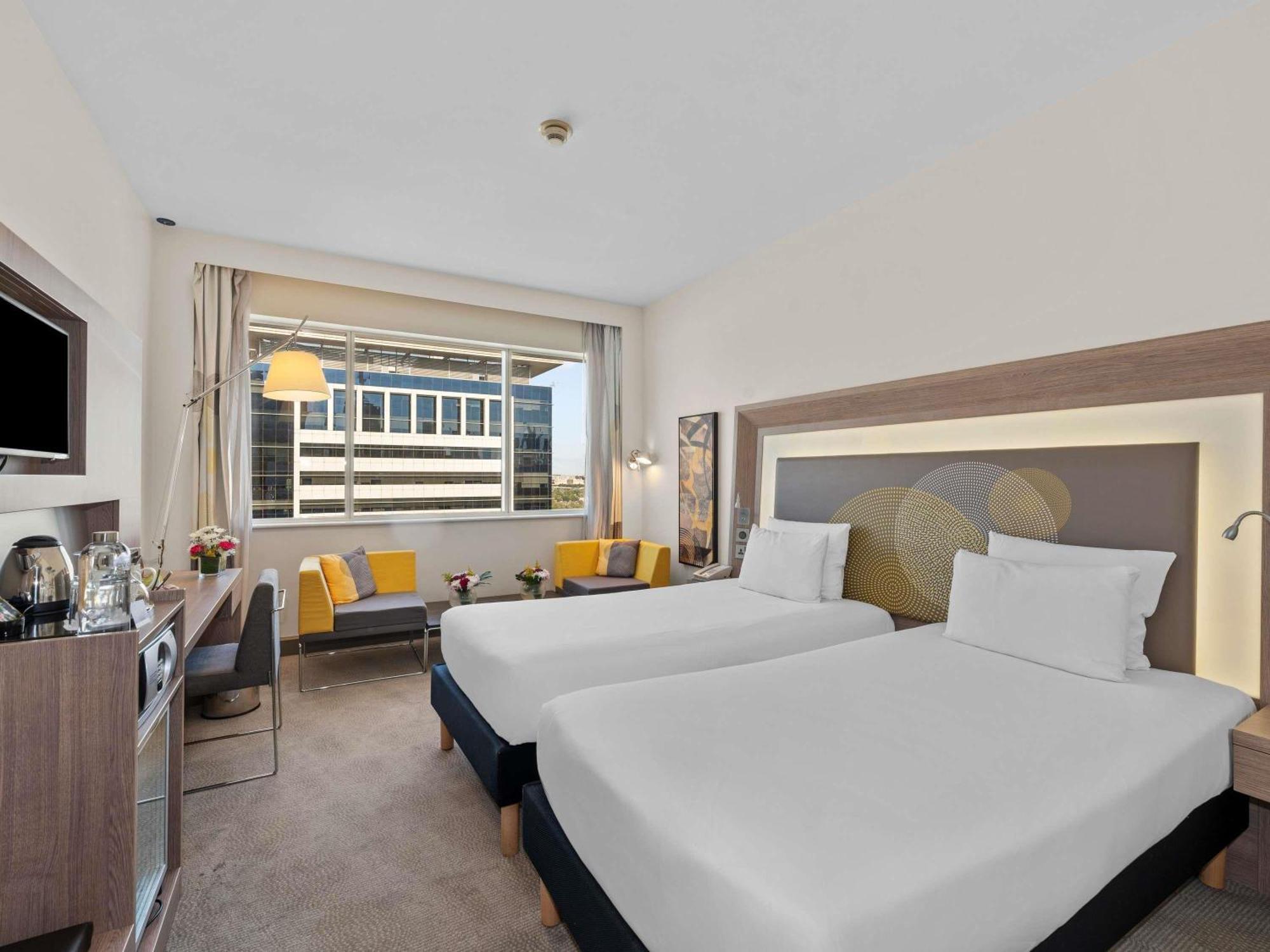 Novotel World Trade Centre Hotel 4*