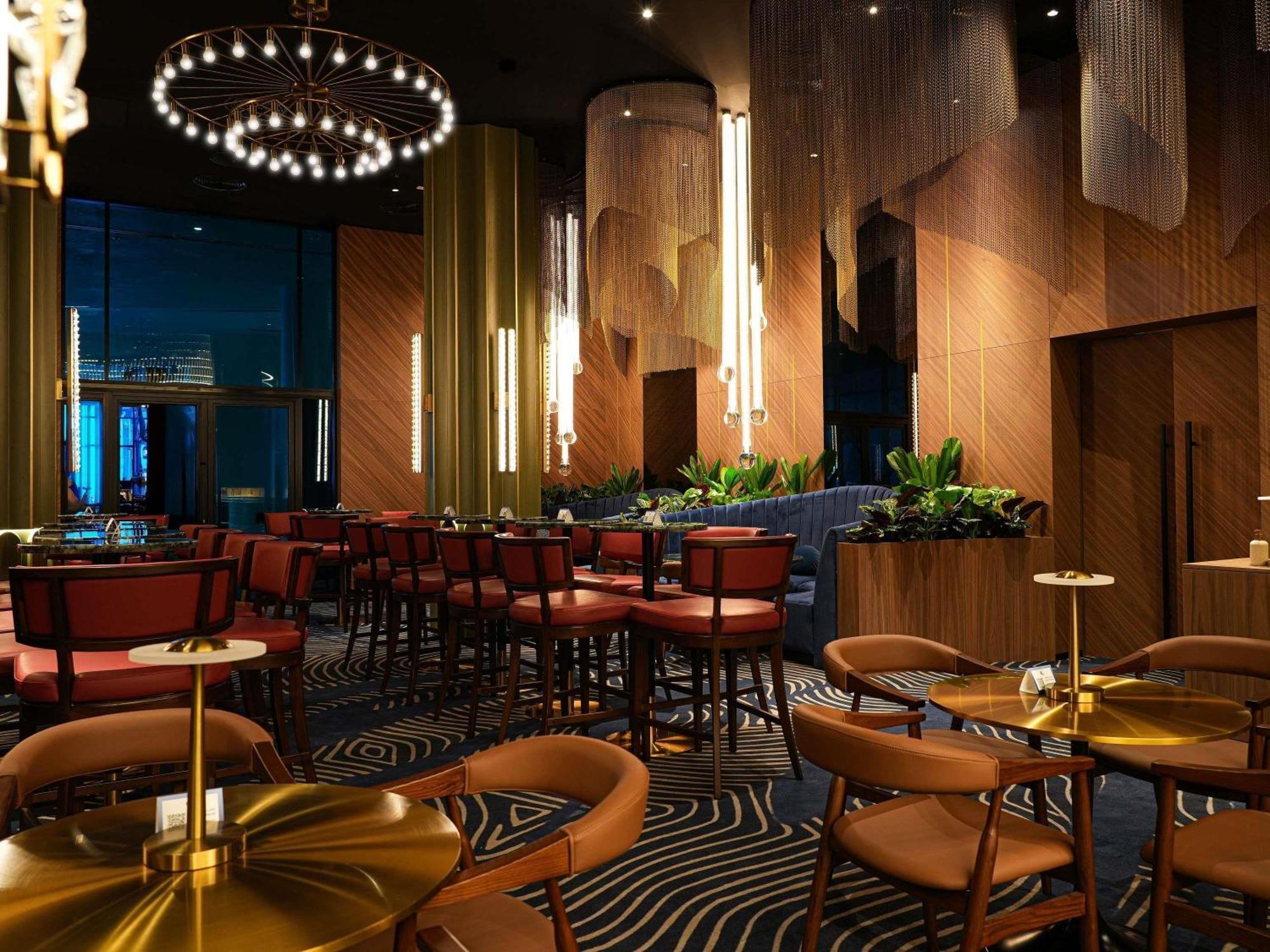 Novotel World Trade Centre Hotel 4*